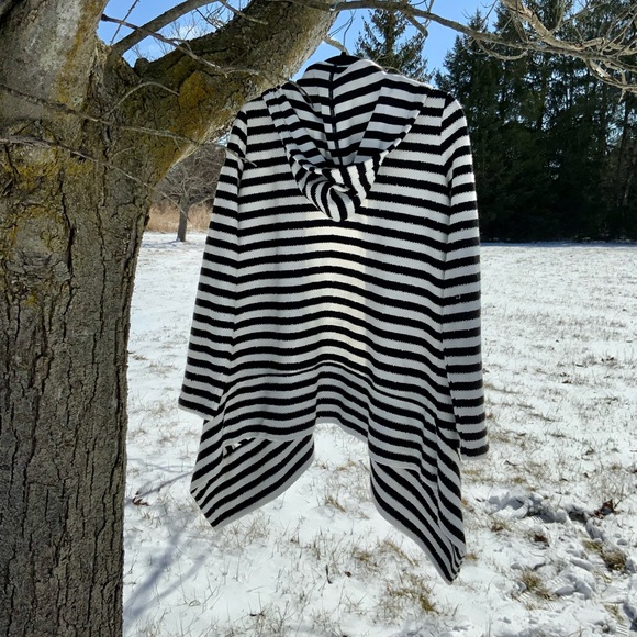 Tristan Stripe statement Jacket with hoodie  size Large Black/white - Picture 3 of 8